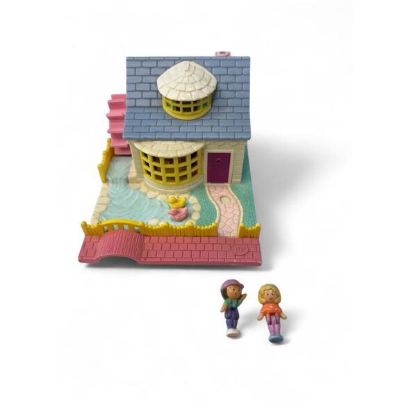 Vintage Polly Pocket Grandma's Cottage Bluebird Toys 1994 - Picture 1 of 11